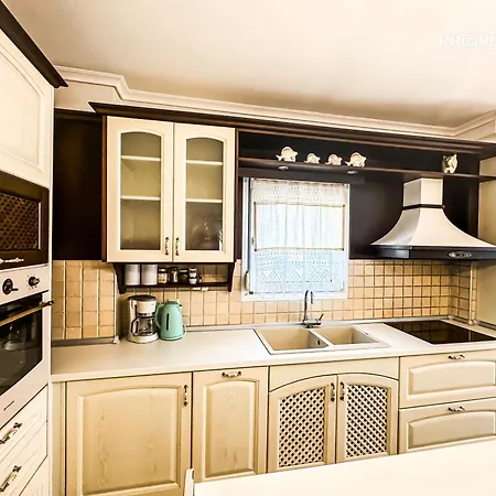 Seaside Luxury #propertly Nea Kallikrateia