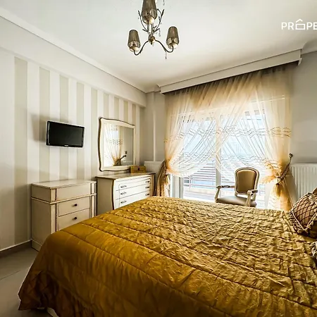 Seaside Luxury #propertly شقة Nea Kallikrateia