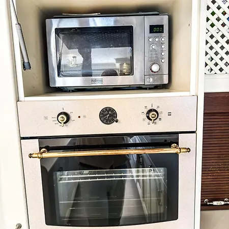 Seaside Luxury #propertly * Nea Kallikrateia