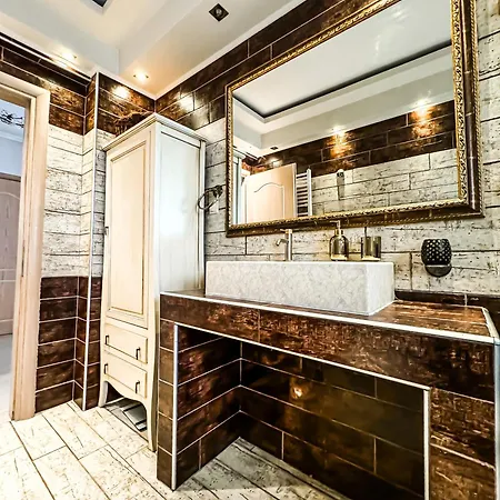 Seaside Luxury #propertly *