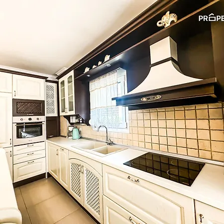 Seaside Luxury #propertly شقة